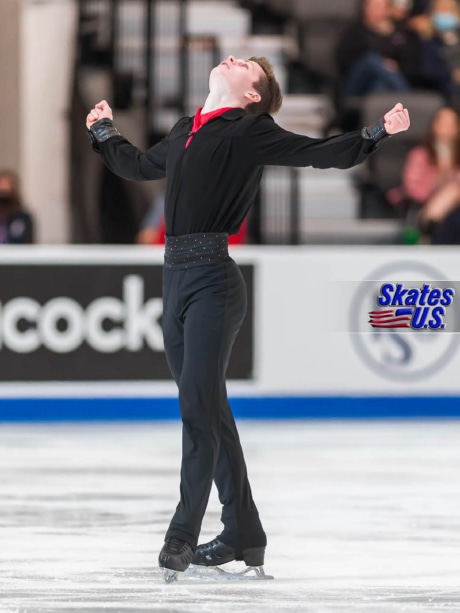 Ice Gallery Skates U.S.